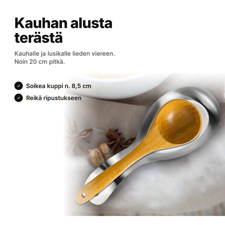 Kauhan alusta ruostumatonta terästä ja puulusikka – noin 20 cm pitkä, soikea kuppi n. 8,5 cm