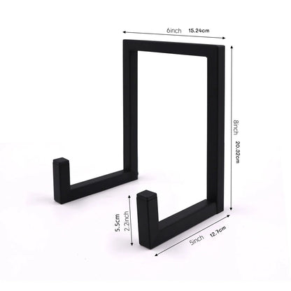 Toimittajan mittapiirros LP-levytelineestä: noin 15,2 cm leveä, 20,3 cm korkea ja 12,7 cm syvä, etutuet noin 5,5 cm