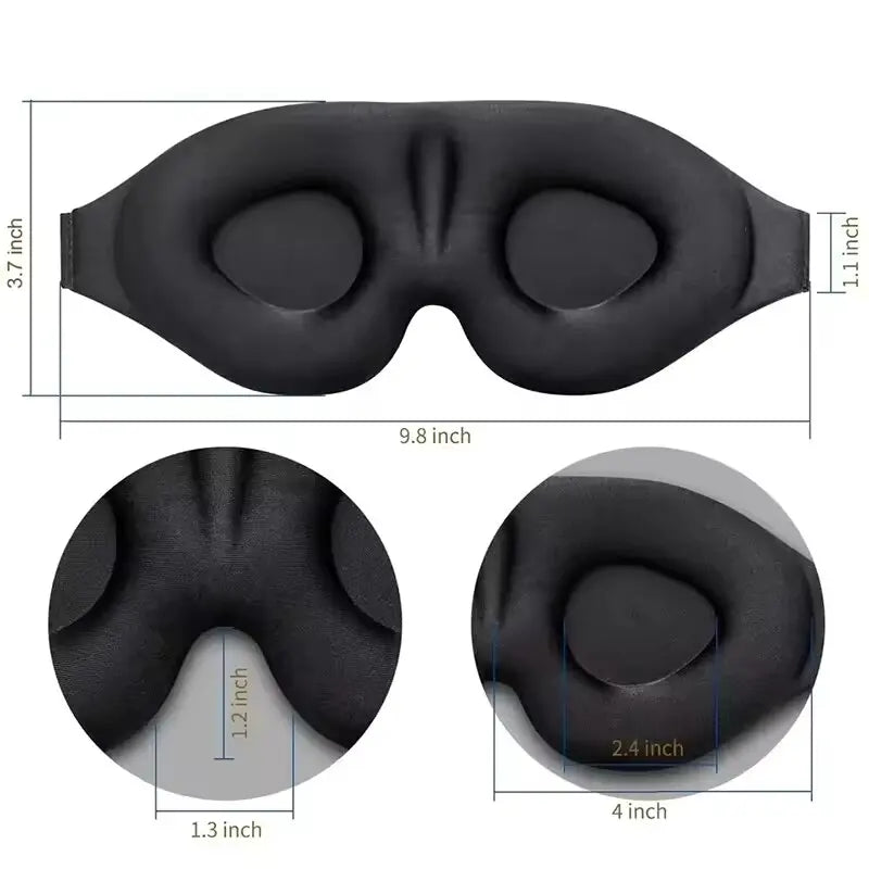 Unimaskin mitat toimittajan kuvassa: 9,8 × 3,7 tuumaa, silmäsyvennys 2,4 tuumaa