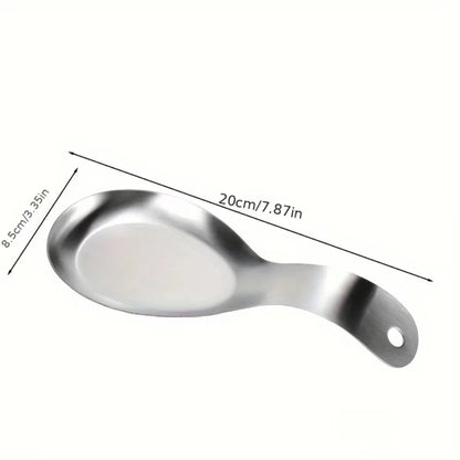 Kauhan alustan mitat: noin 20 cm pitkä ja 8,5 cm leveä