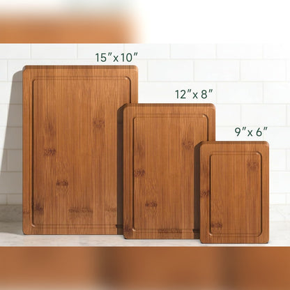 Leikkuulautojen mitat: 15 × 10, 12 × 8 ja 9 × 6 tuumaa eli noin 38 × 25, 30 × 20 ja 23 × 15 cm