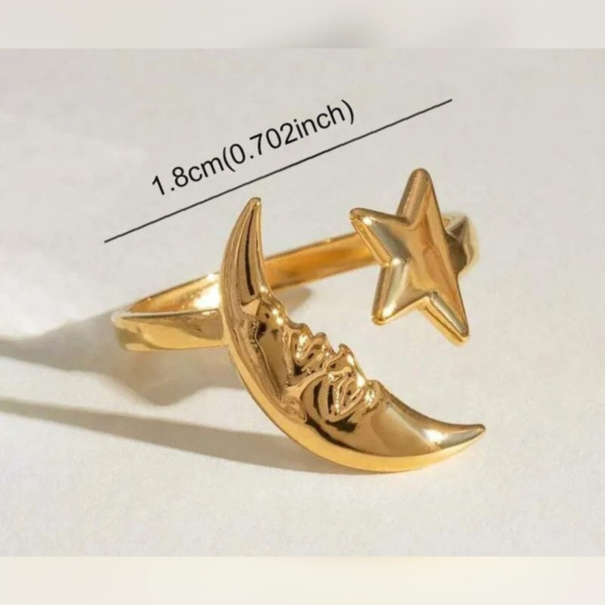 Tähti ja kuu -kuvio, leveys noin 1,8 cm