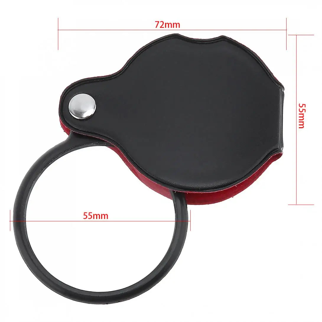 Suurennuslasin mitat: kotelo 72 × 55 mm ja linssi 55 mm