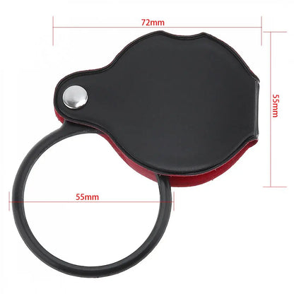 Suurennuslasin mitat: kotelo 72 × 55 mm ja linssi 55 mm