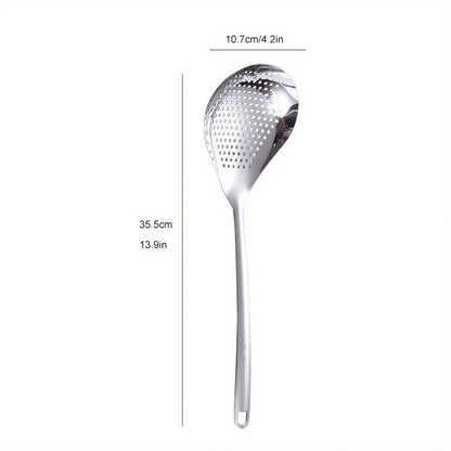 Reikäkauhan mitat: pituus noin 35,5 cm ja kauhaosa noin 10,7 cm