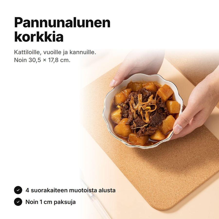 Pannunalunen korkkia: suorakaiteen muotoinen korkkialunen, päällä kulhollinen lämmintä ruokaa – noin 30,5 × 17,8 cm